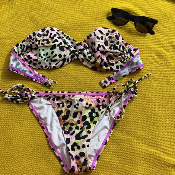 Victoria's Secret Other - Victoria Secret swimwear
